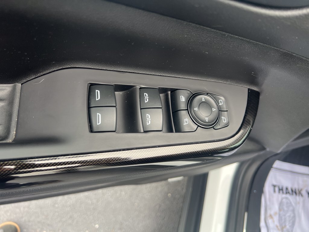Used 2021 GMC Acadia AT4 w/ Technology Package AWD/4WD image 12