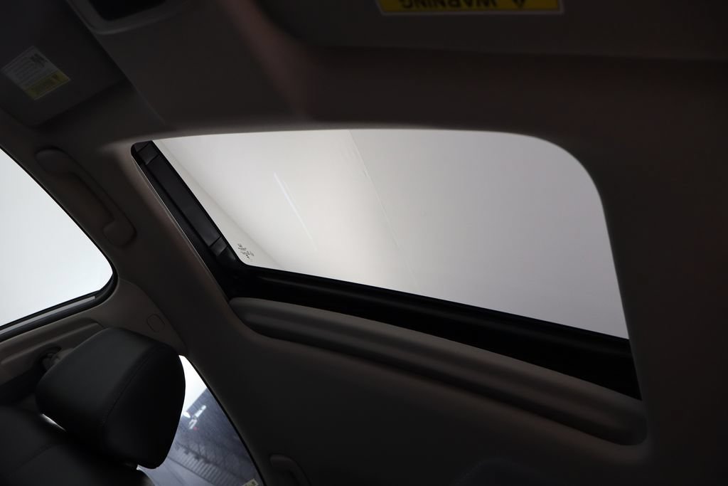 Used 2024 Honda Civic EX-L image 23