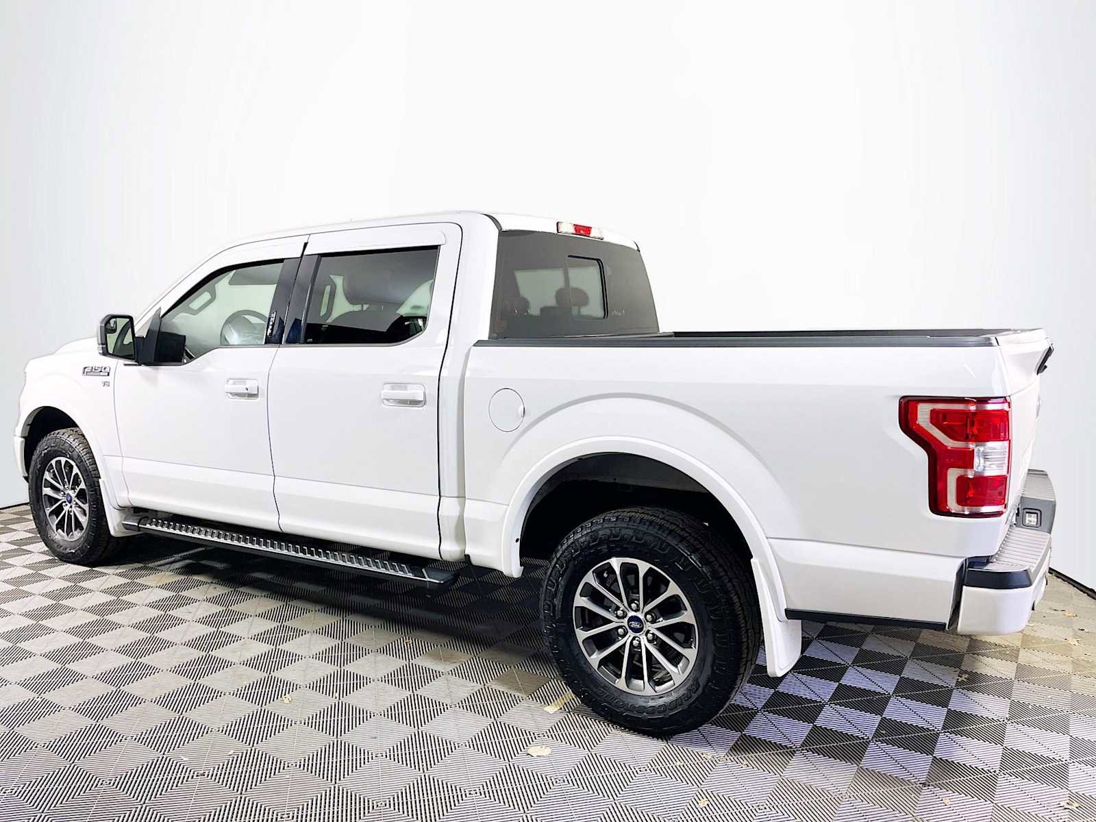 Used 2019 Ford F150 XLT w/ Equipment Group 302A Luxury image 6