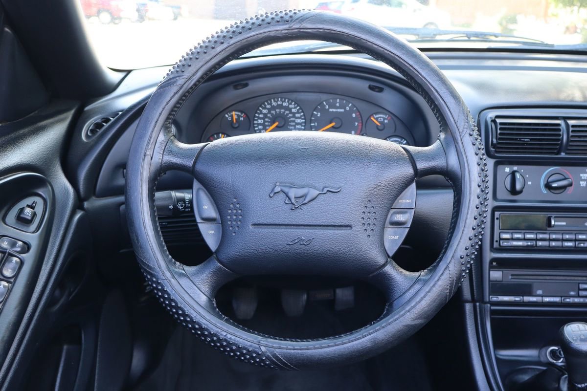 Used 1998 Ford Mustang GT image 18