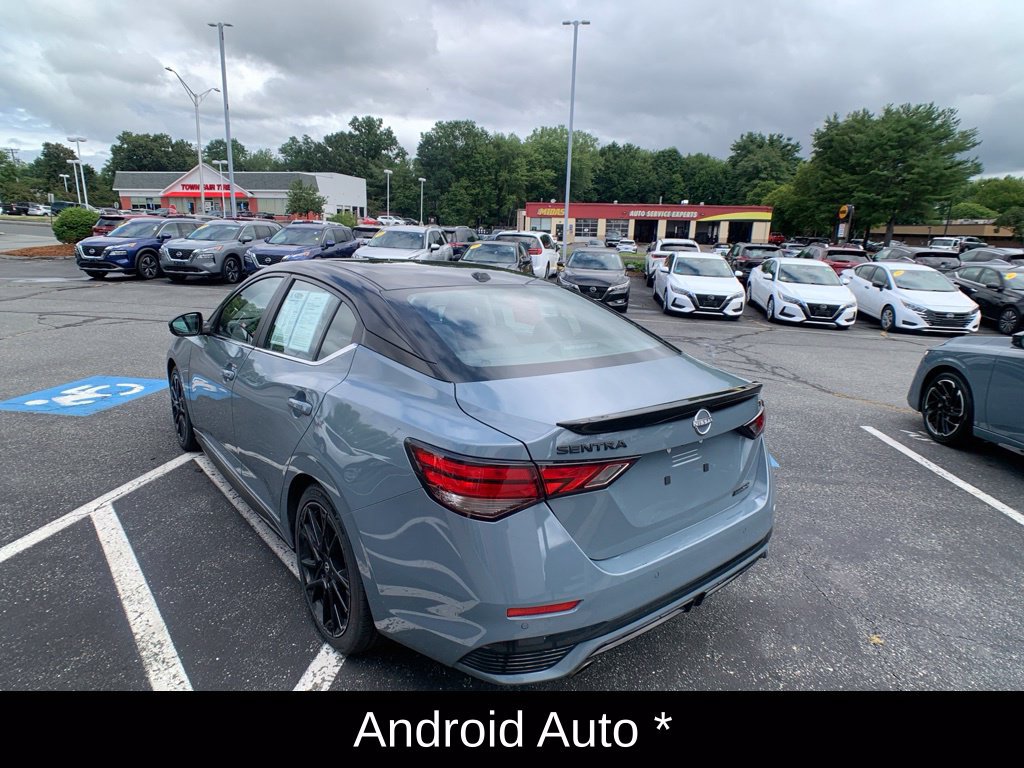Used 2025 Nissan Sentra SR w/ Midnight Edition FWD image 6