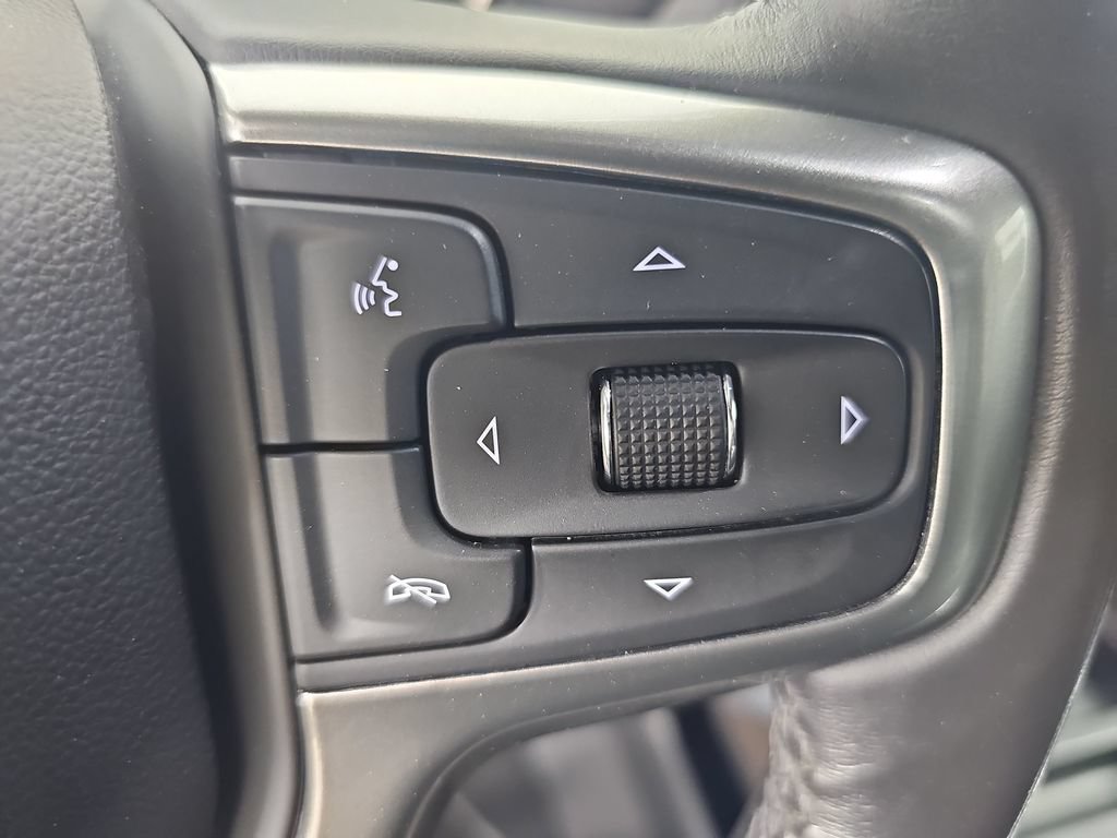 Certified 2020 Chevrolet Silverado 1500 RST AWD/4WD image 22