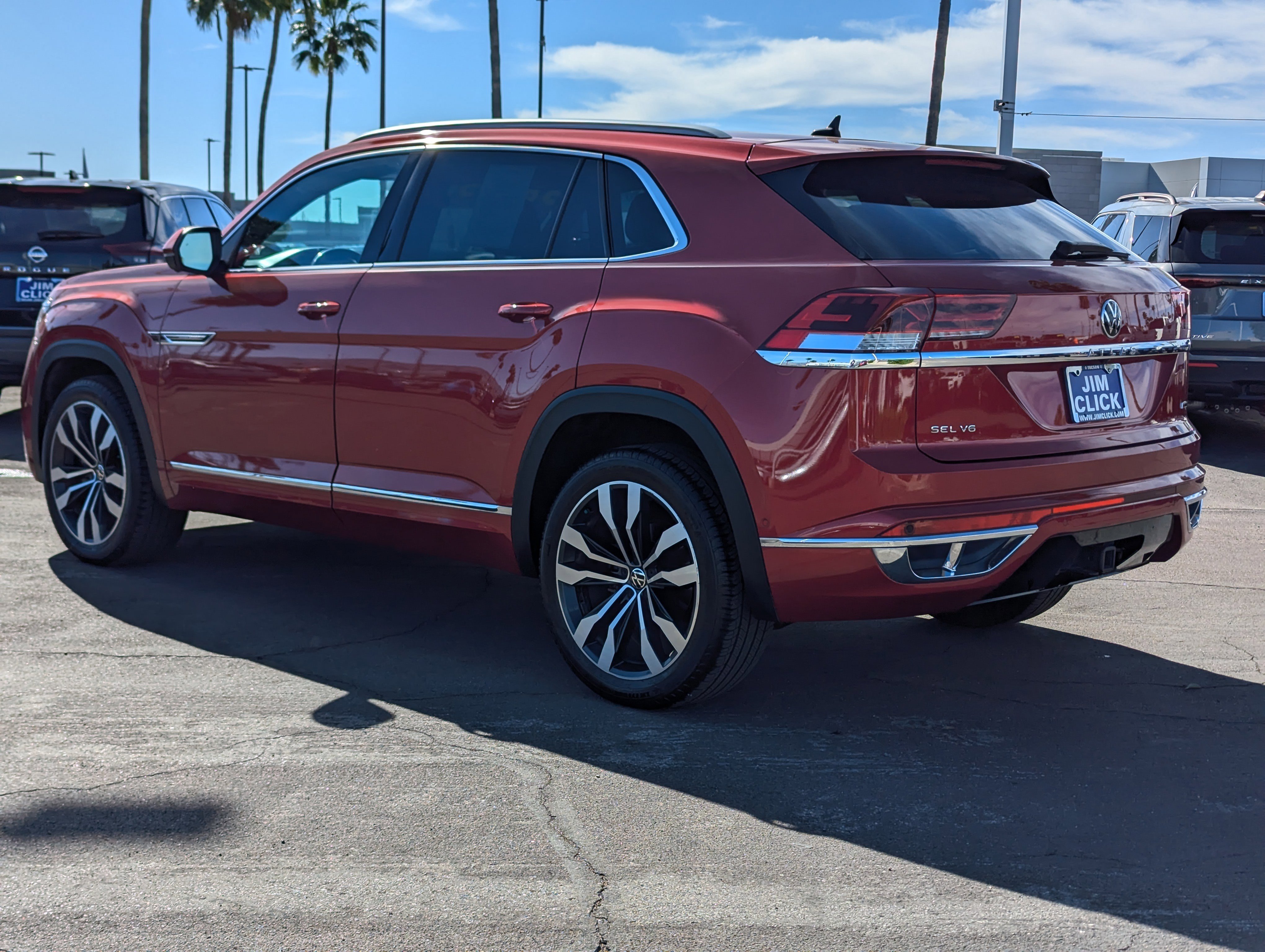 Used 2021 Volkswagen Atlas Cross Sport SEL Premium R-Line image 3