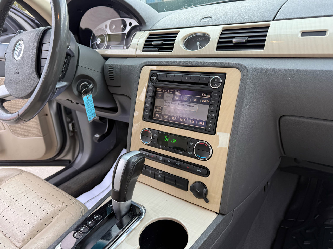 Used 2008 Mercury Sable Premier image 28