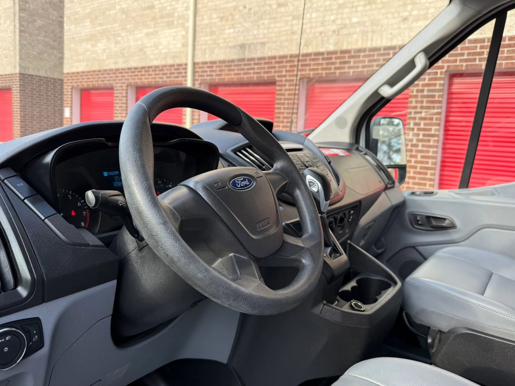 Used 2019 Ford Transit 150 148 Medium Roof image 10