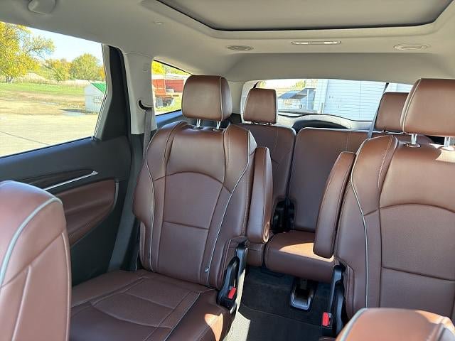 Used 2020 Buick Enclave Avenir w/ Avenir Technology Package AWD/4WD image 36