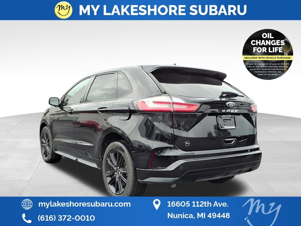 Used 2023 Ford Edge ST-Line image 4