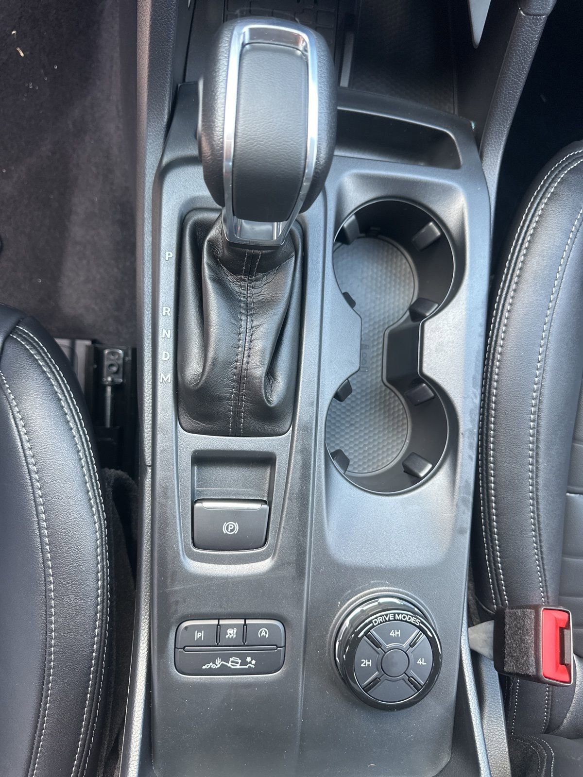 New 2025 Ford Ranger Lariat w/ FX4 Off-Road Package image 16