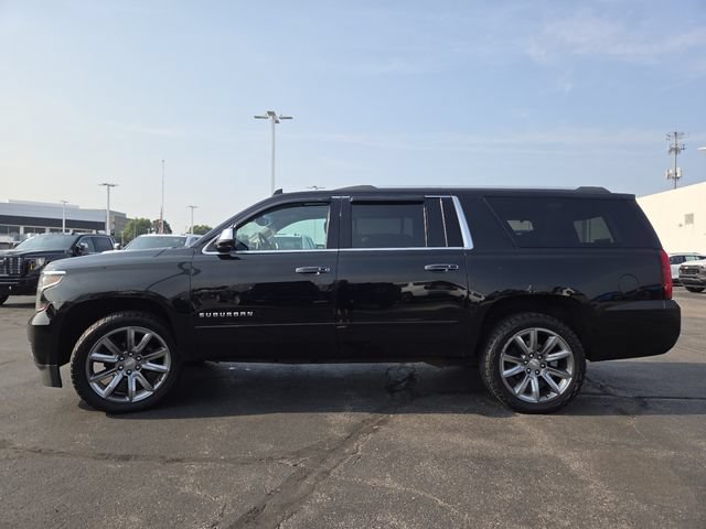 Used 2019 Chevrolet Suburban Premier AWD/4WD image 17