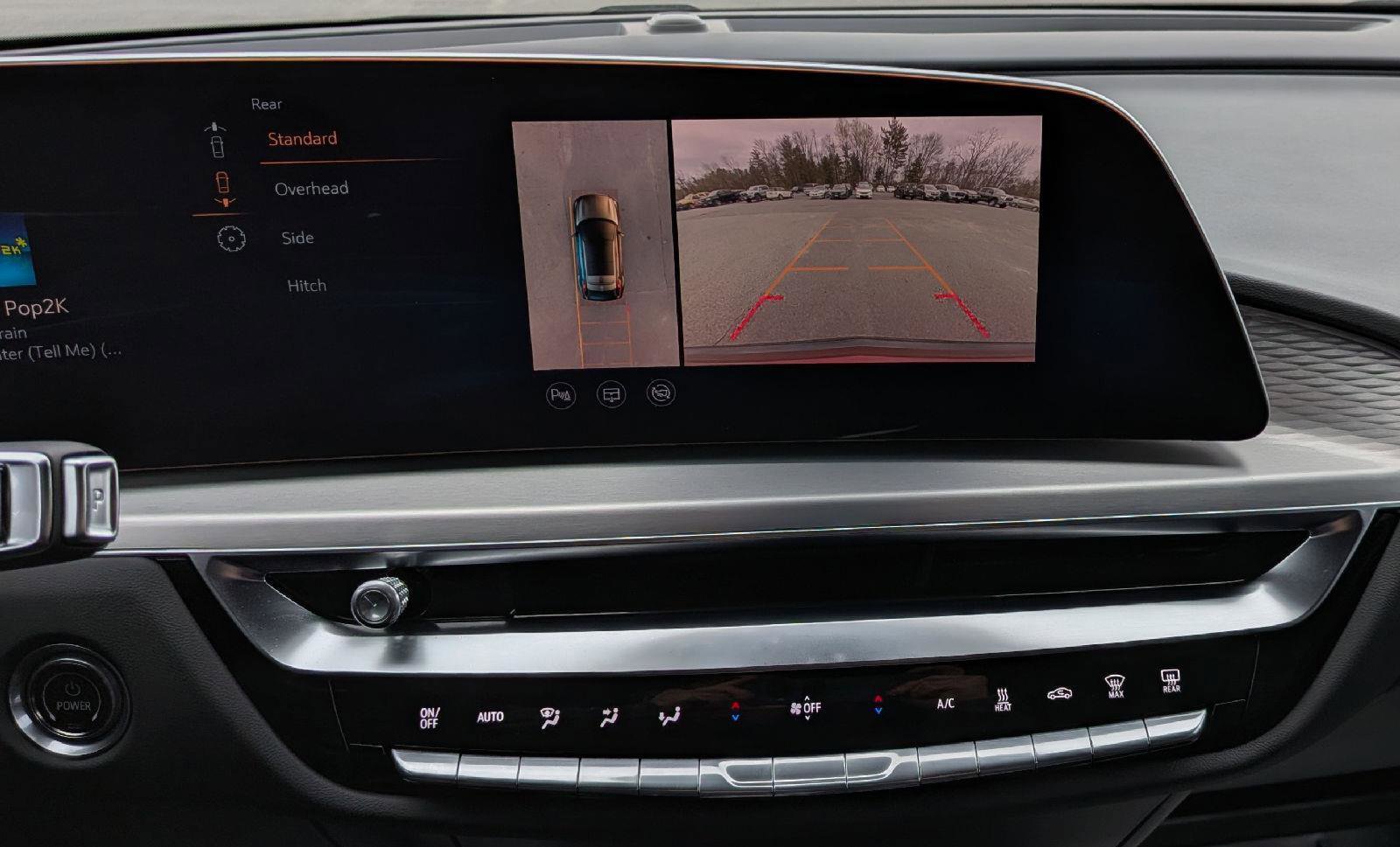 Used 2025 Cadillac Lyriq Sport AWD/4WD image 17