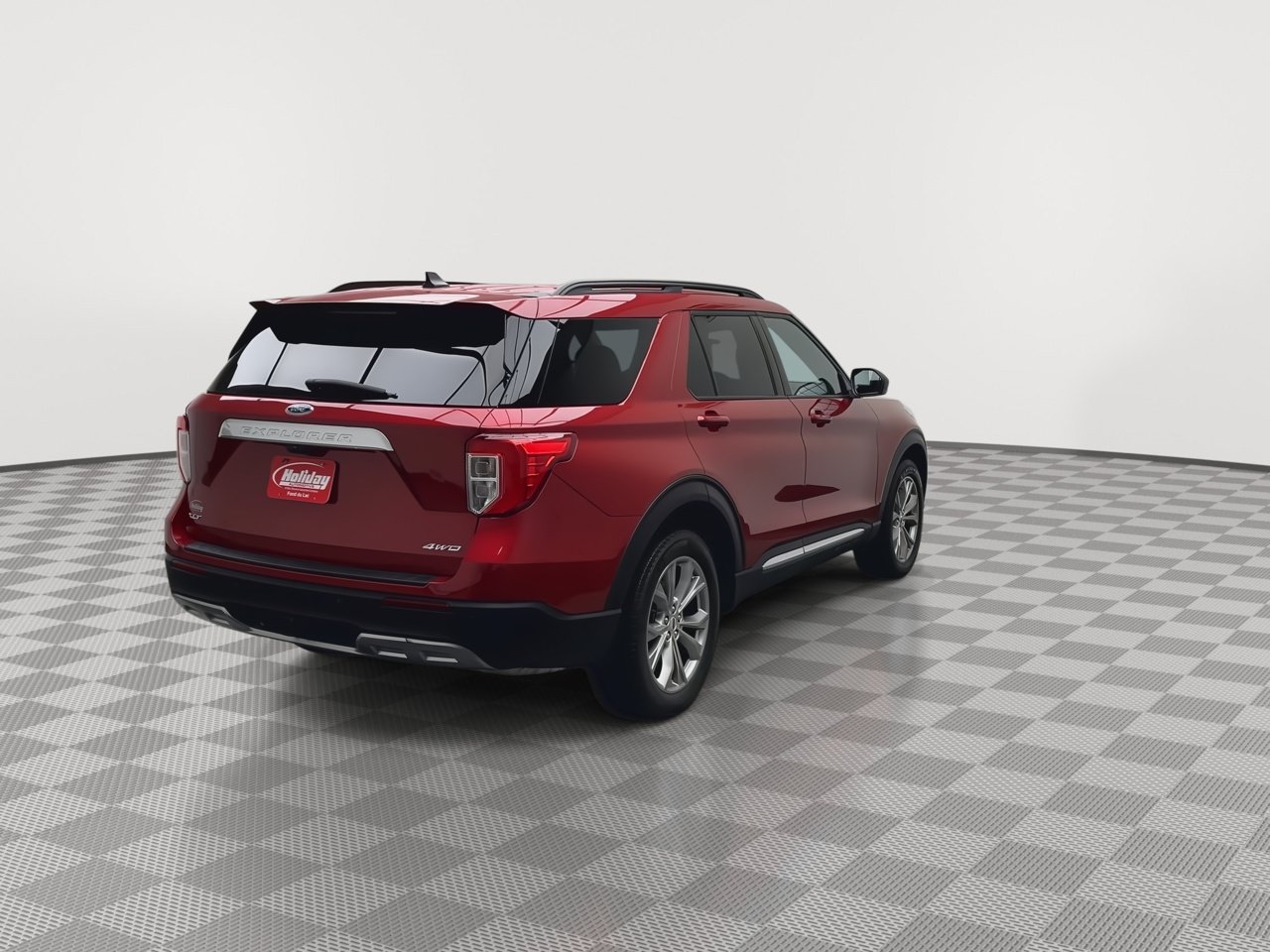 Certified 2023 Ford Explorer XLT w/ Equipment Group 202A AWD/4WD image 41