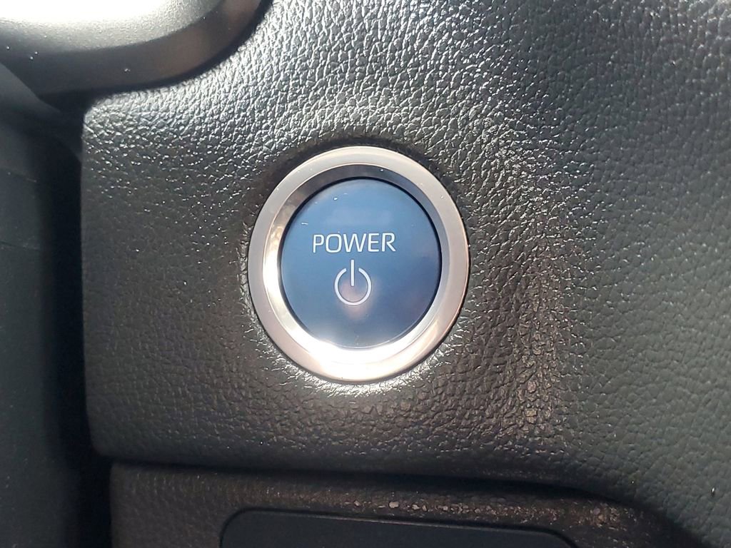 Used 2024 Toyota Tundra Limited w/ Power Package image 28