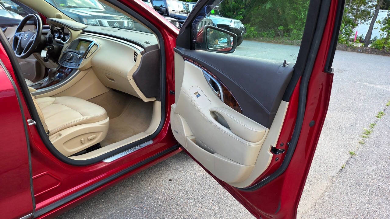 Used 2012 Buick LaCrosse Premium w/ Entertainment Package FWD image 40