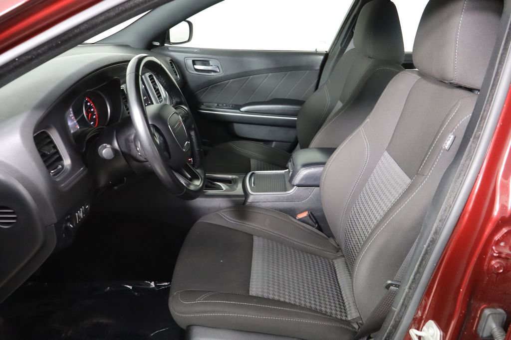 Used 2023 Dodge Charger SXT RWD image 16