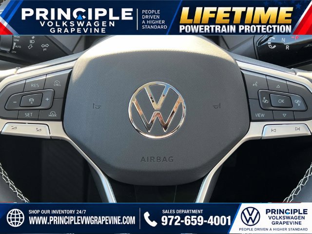 New 2027 Volkswagen Tiguan SE FWD image 15