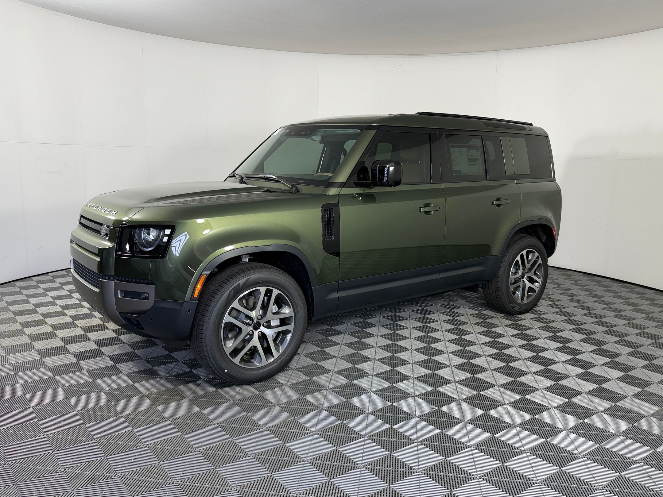 New 2026 Land Rover Defender 110 S AWD/4WD image 1