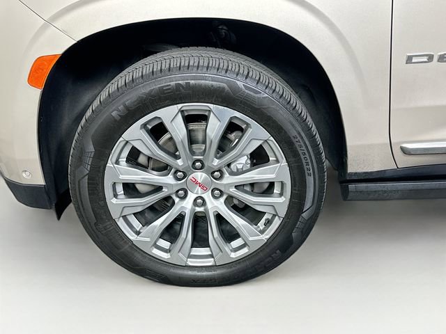 Used 2024 GMC Yukon Denali w/ Denali Reserve Package image 35