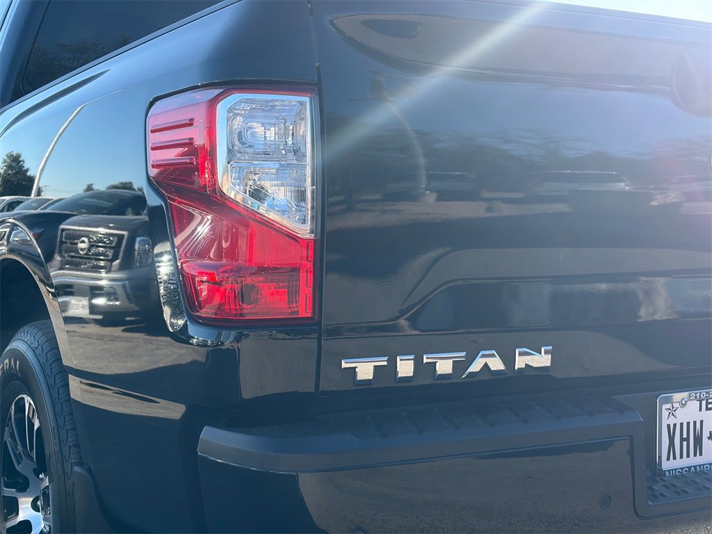 Certified 2024 Nissan Titan SV w/ SV Convenience Package image 5