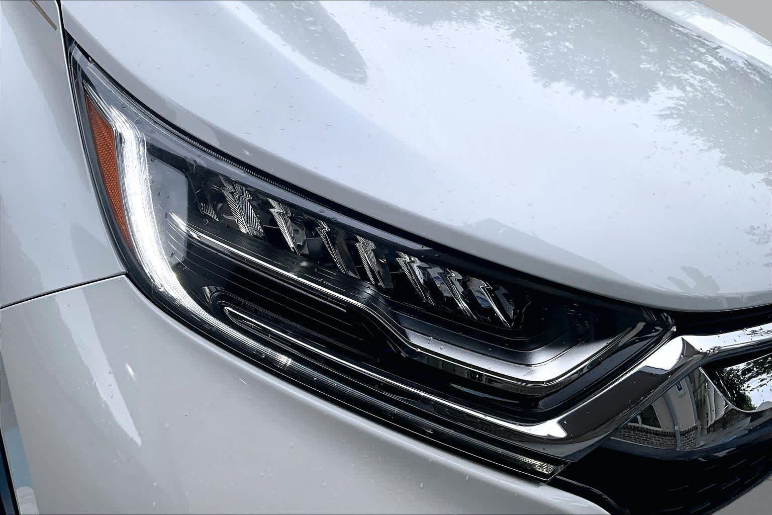 Used 2018 Honda CR-V Touring image 28