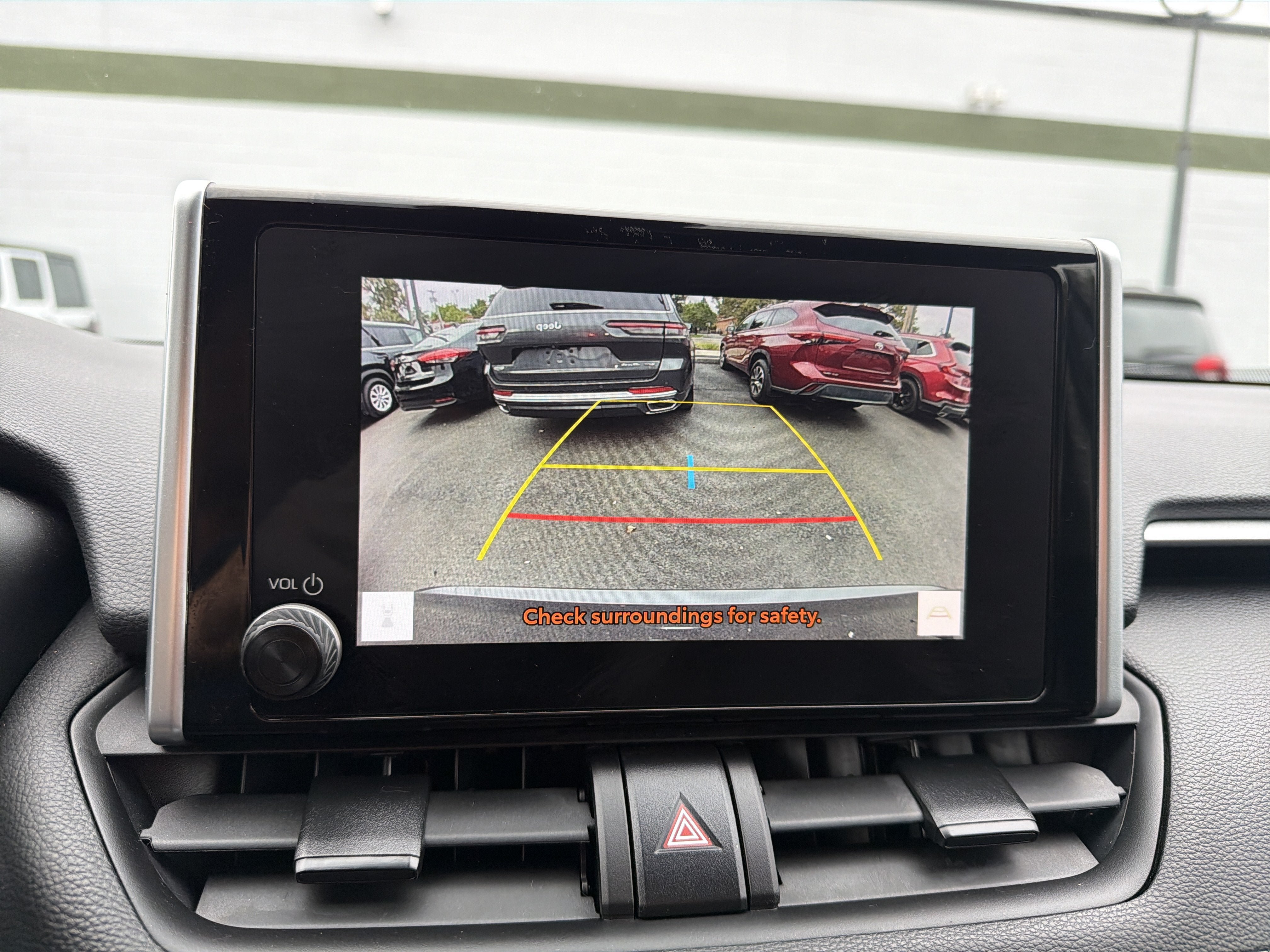 Used 2023 Toyota RAV4 XLE AWD/4WD image 23