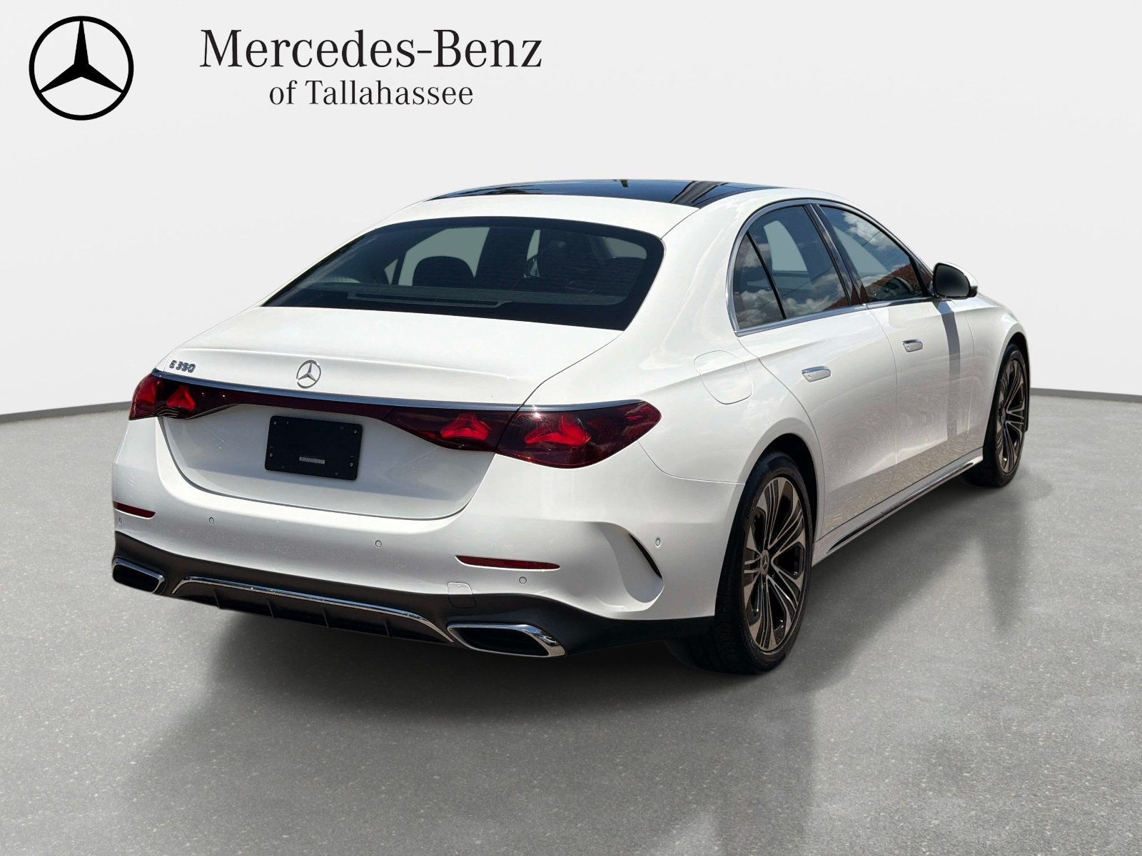 Used 2025 Mercedes-Benz E 350 Sedan image 5