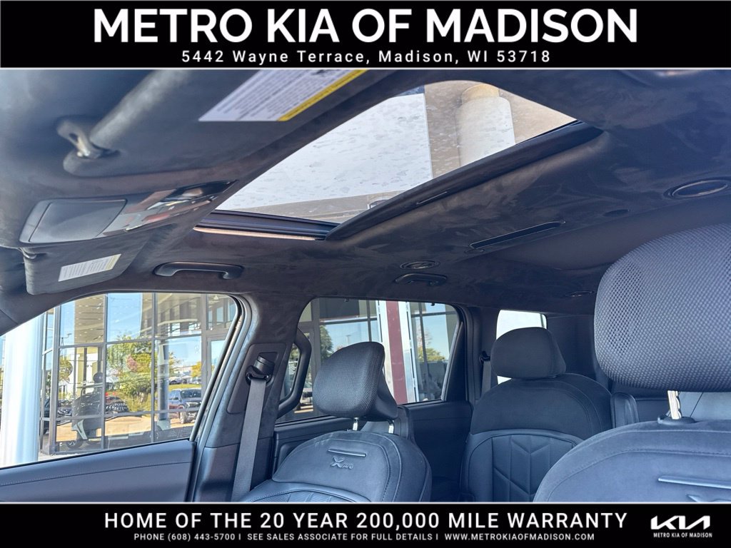Used 2027 Kia Telluride SX Prestige X-Pro AWD/4WD image 16