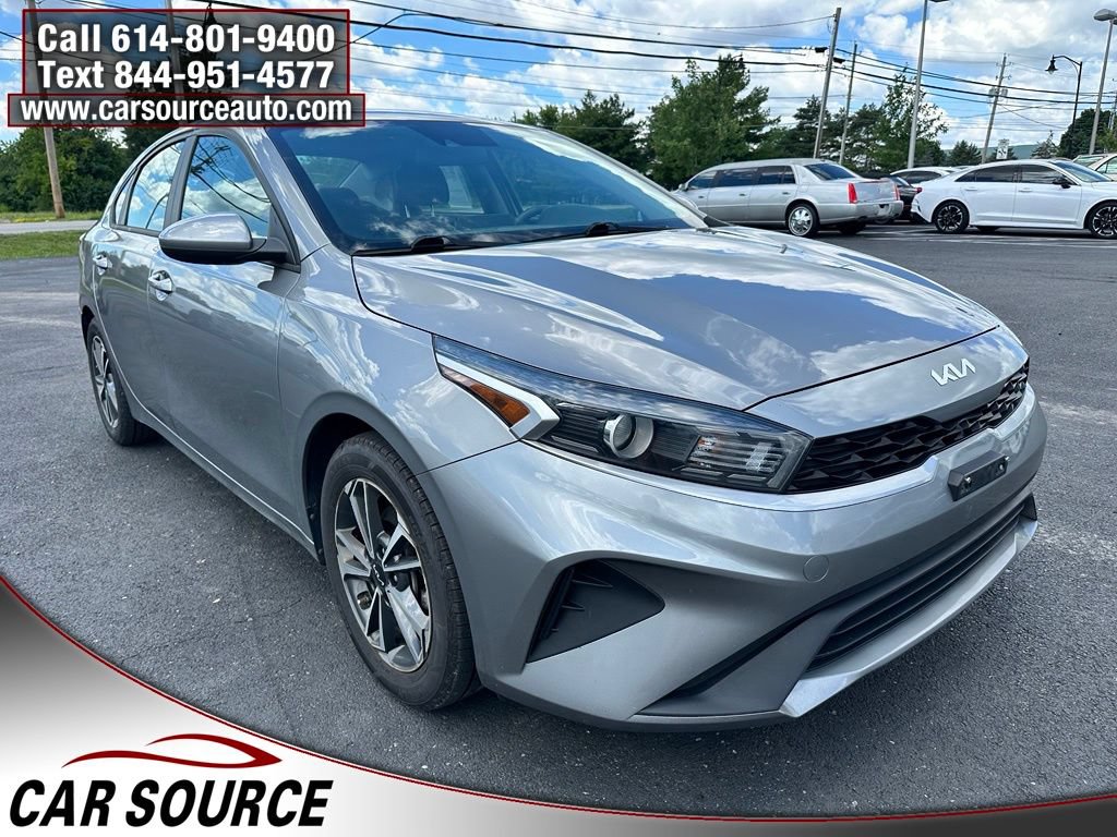 Used 2022 Kia Forte LXS FWD image 5