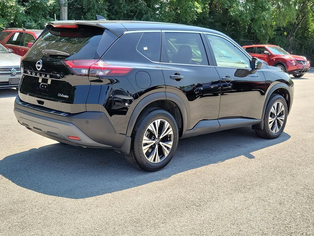Used 2023 Nissan Rogue SV AWD/4WD image 4
