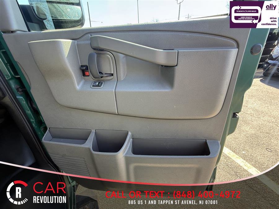 Used 2019 Chevrolet Express 3500 LS RWD image 29