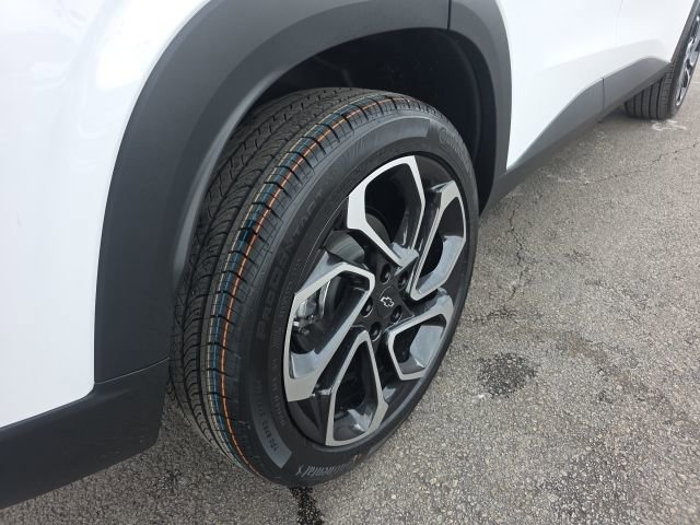 New 2026 Chevrolet Trax RS w/ Sunroof Package image 8