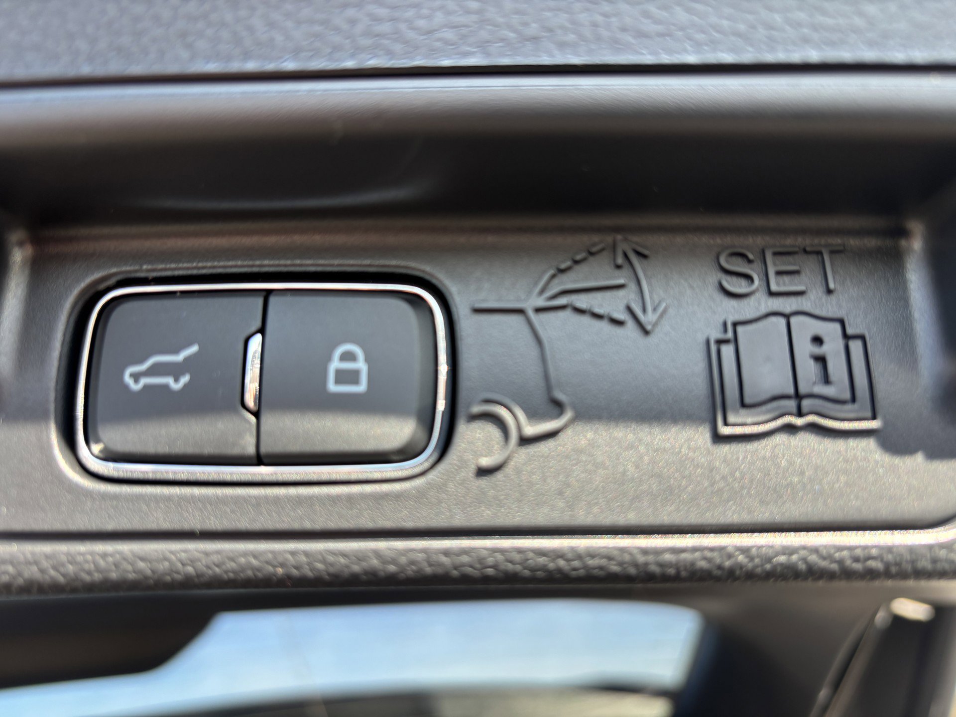 New 2026 Ford Explorer ST image 26