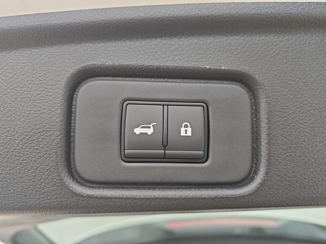 New 2026 Nissan Pathfinder Platinum FWD image 13