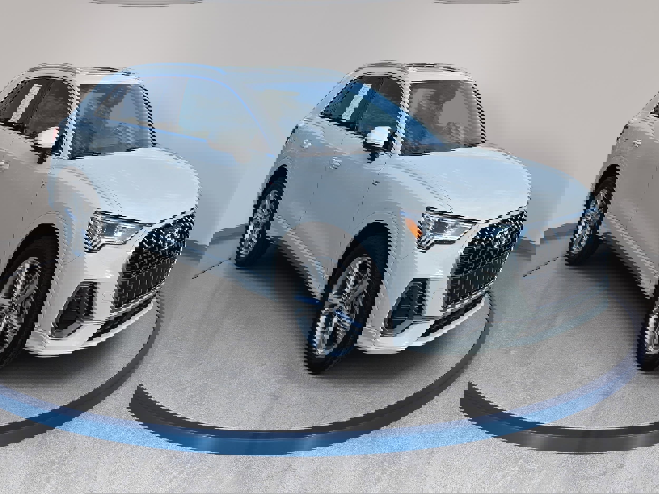 Used 2022 Audi Q3 2.0T Premium Plus image 3