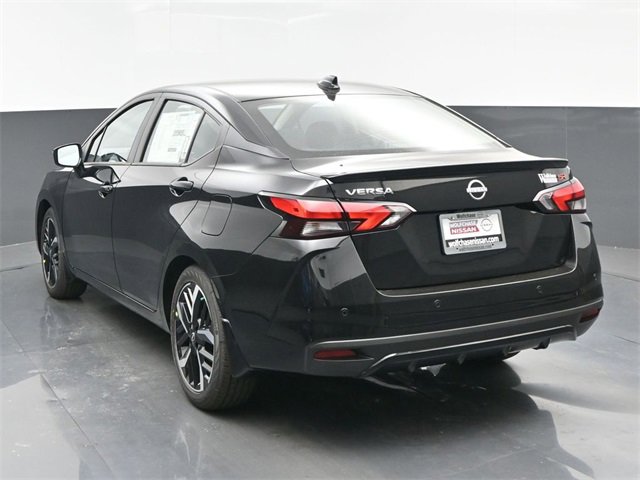 New 2025 Nissan Versa SR w/ Trunk Package image 4