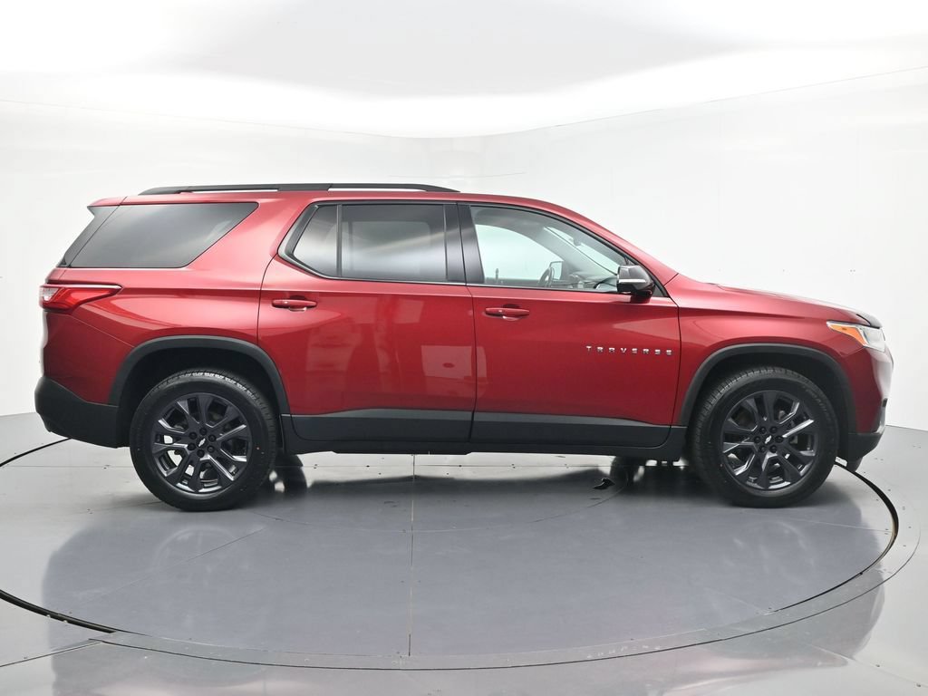 Used 2020 Chevrolet Traverse RS w/ LPO, Floor Liner Package AWD/4WD image 8
