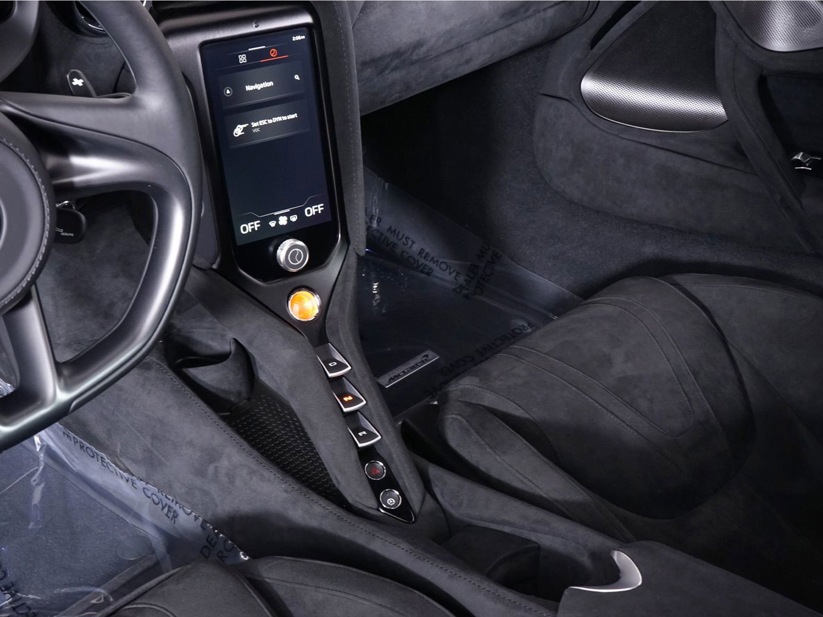 Used 2025 McLaren 750S image 28