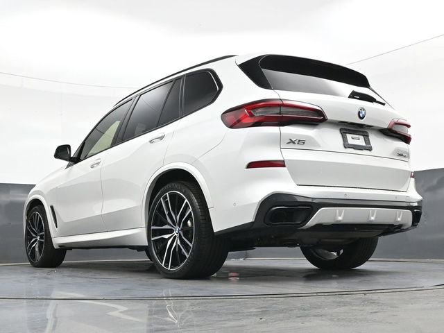 Used 2021 BMW X5 xDrive40i w/ M Sport Package AWD/4WD image 23
