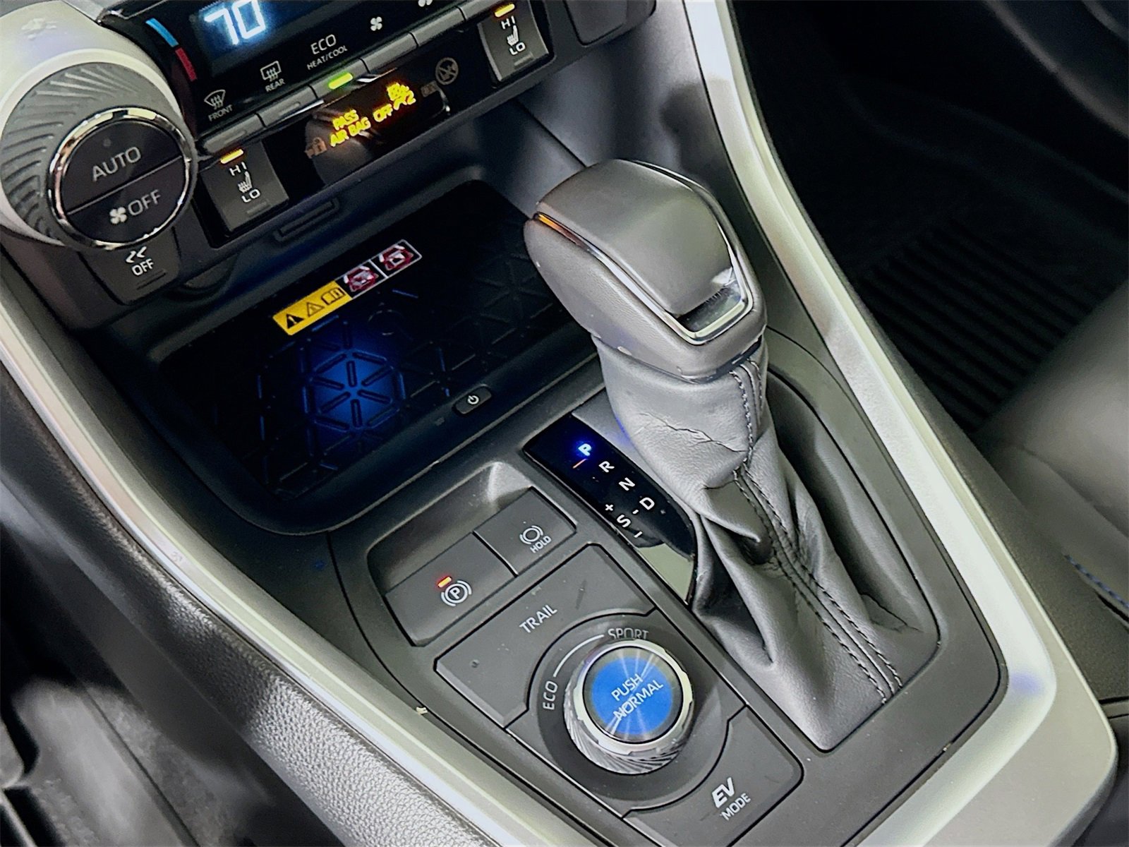 Certified 2025 Toyota RAV4 XSE image 17