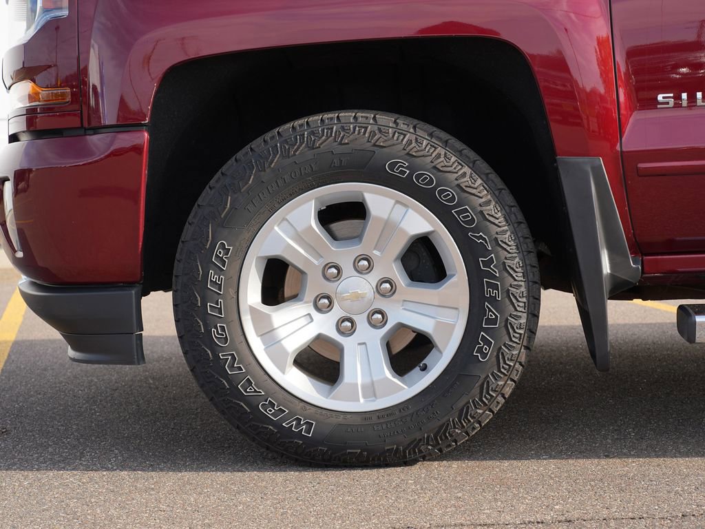 Used 2016 Chevrolet Silverado 1500 LT w/ All Star Edition AWD/4WD image 11