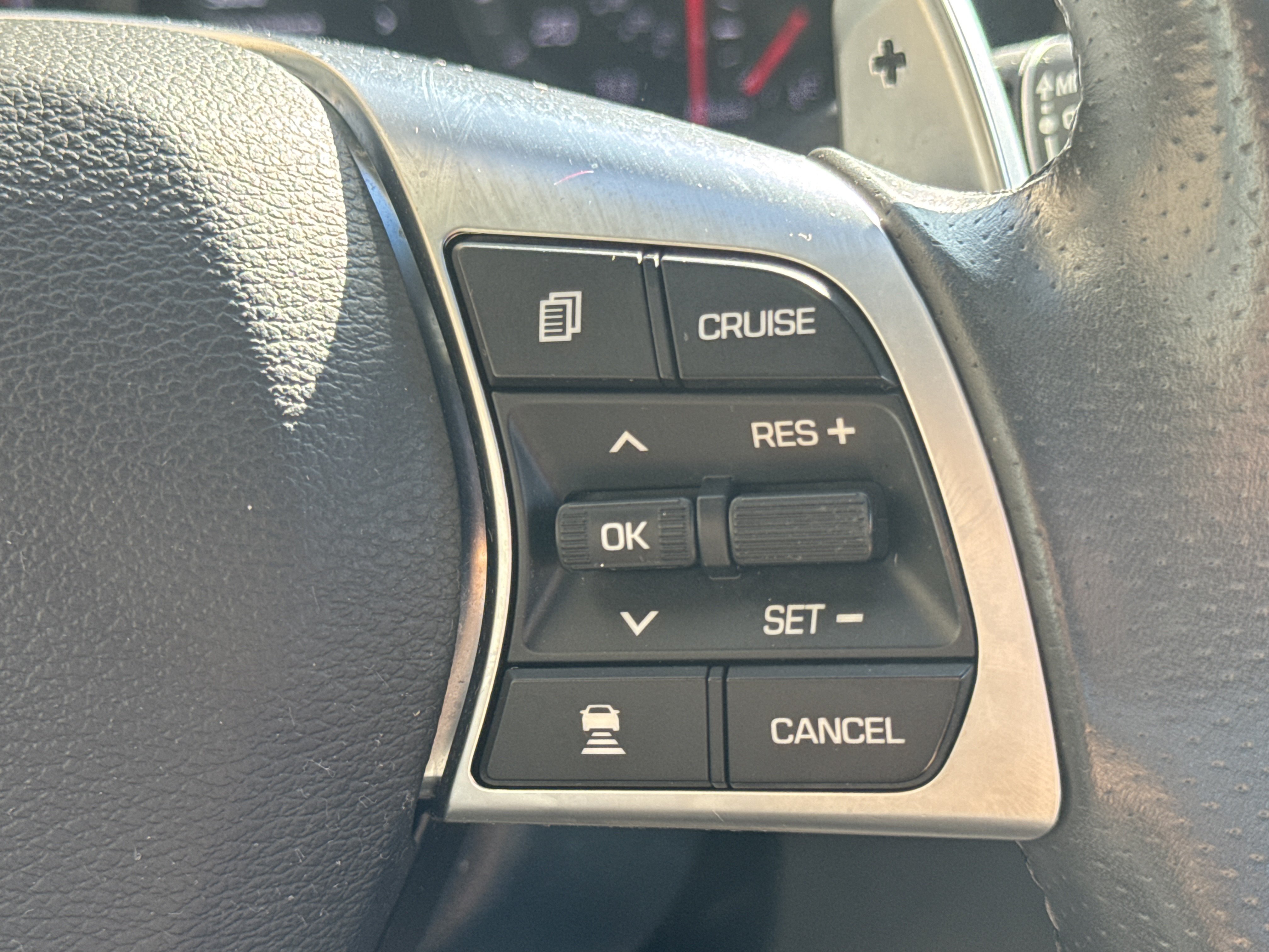 Used 2019 Hyundai Sonata Sport w/ Tech Package 03 FWD image 19