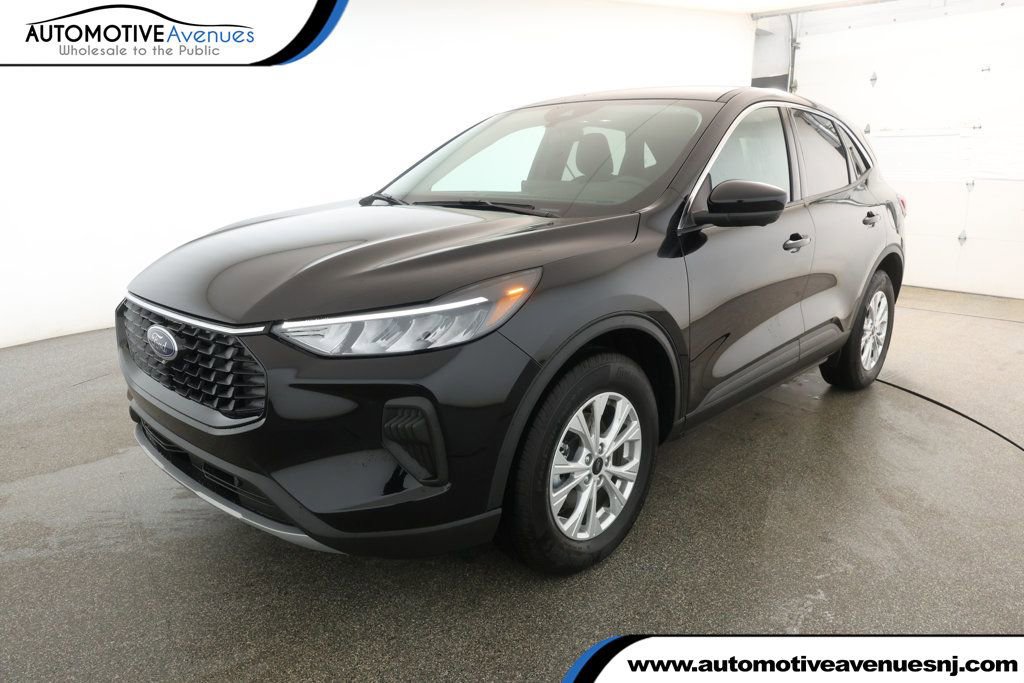 Used 2023 Ford Escape Active w/ Tech Pack #2