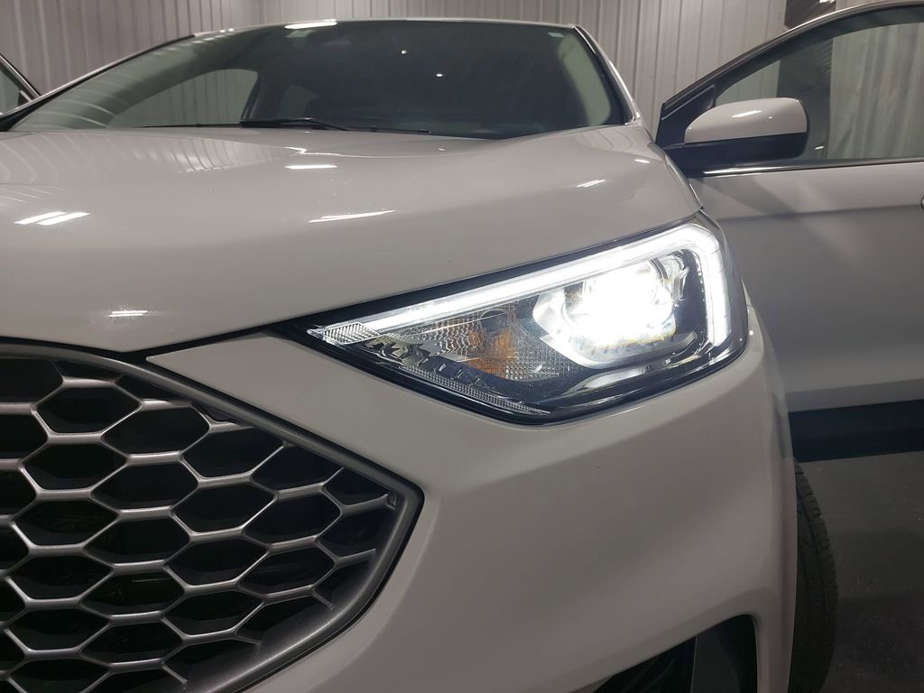 Used 2024 Ford Edge SEL image 31