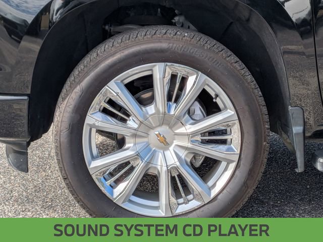 Used 2023 Chevrolet Silverado 1500 High Country w/ Technology Package image 11