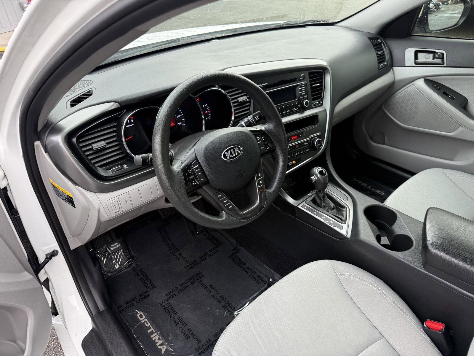 Used 2013 Kia Optima LX image 14