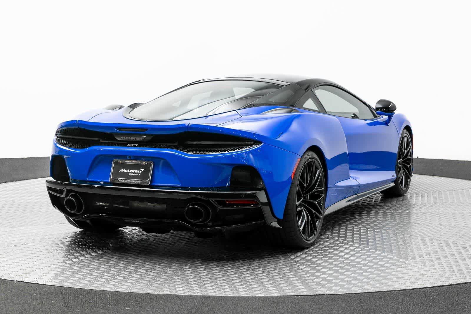 New 2025 McLaren GTS RWD image 20