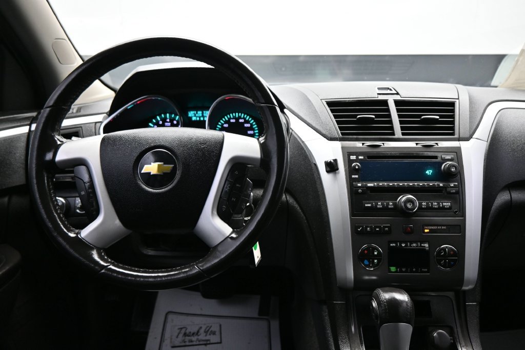 Used 2011 Chevrolet Traverse LT w/ White Premiere Package FWD image 14