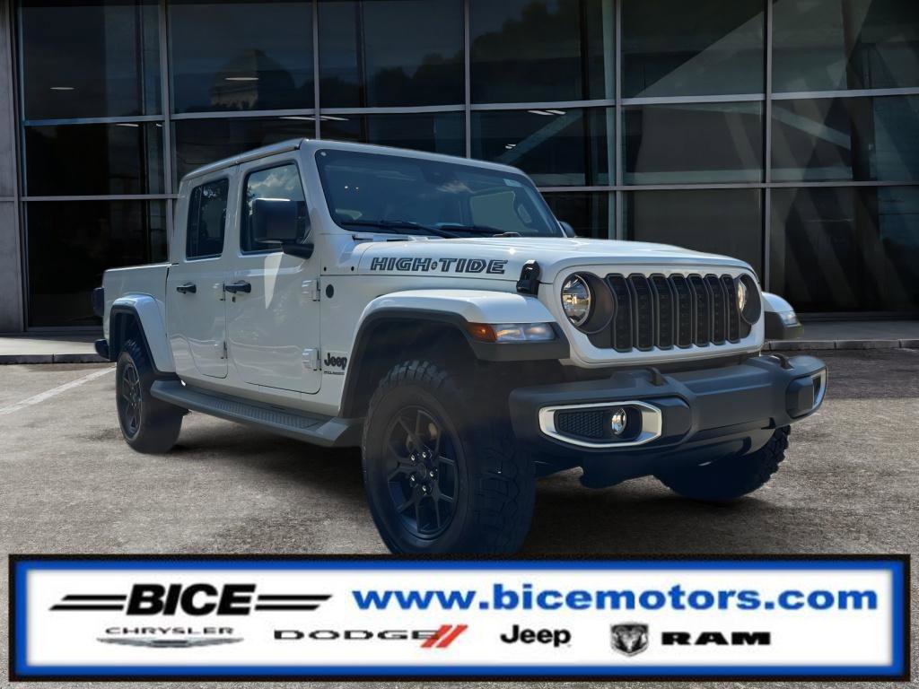 New 2025 Jeep Gladiator Sport