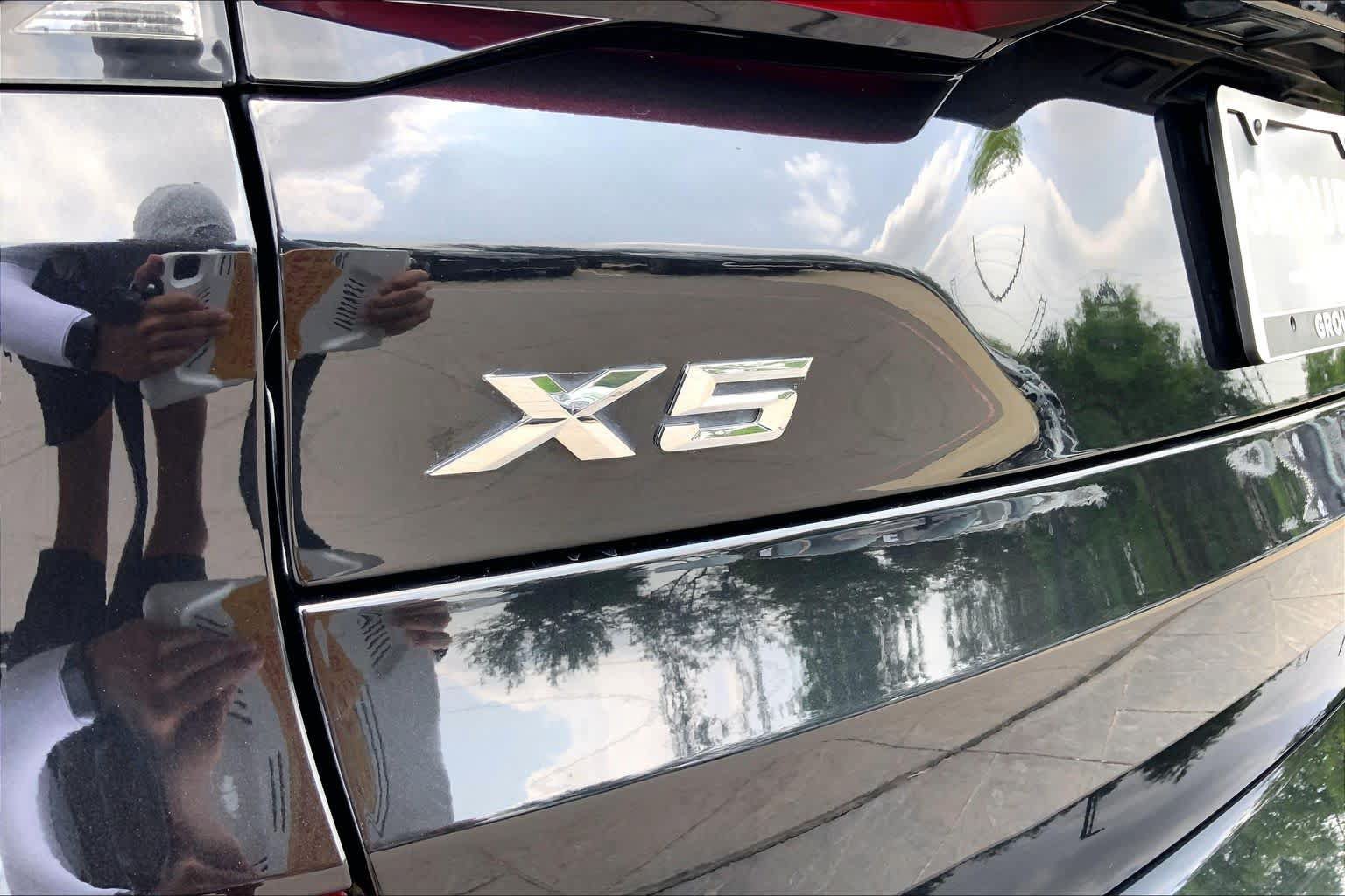 Used 2024 BMW X5 sDrive40i w/ M Sport Package RWD image 31