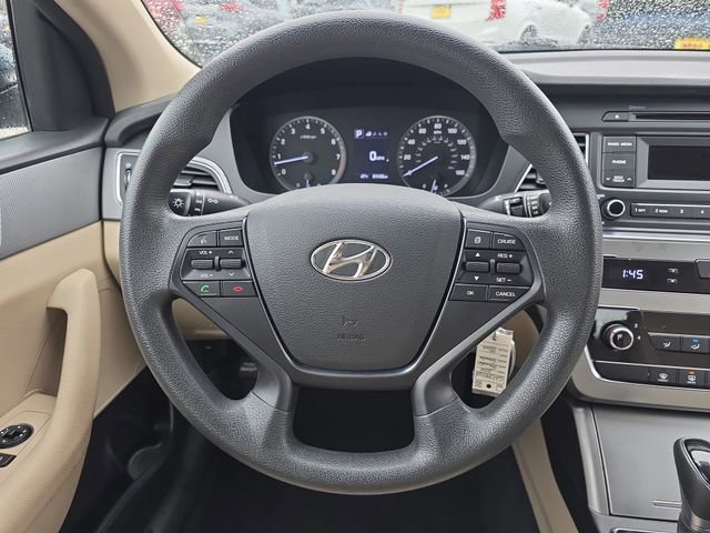 Used 2016 Hyundai Sonata SE image 18