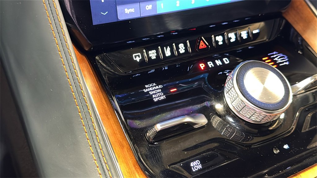 Used 2022 Jeep Grand Wagoneer Series II image 30